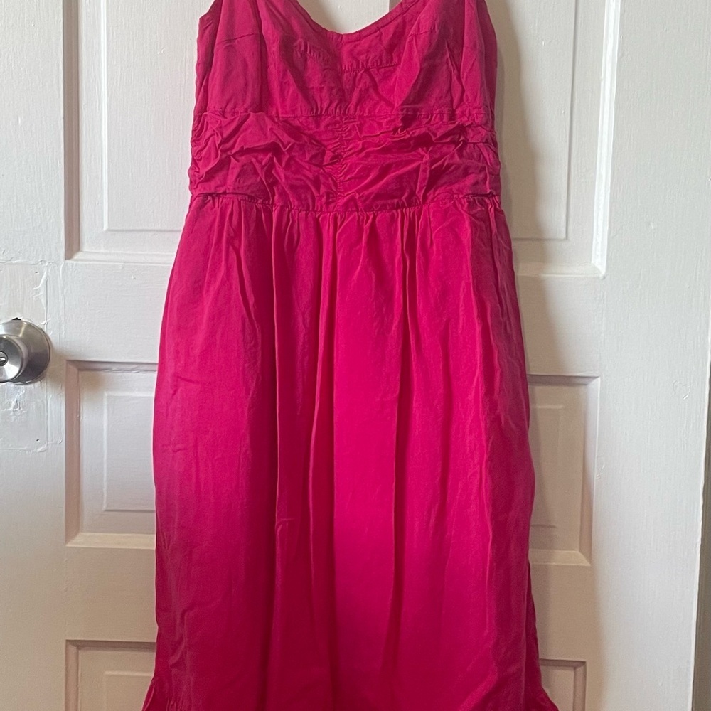 Universal Thread Fuchsia Sleeveless Top